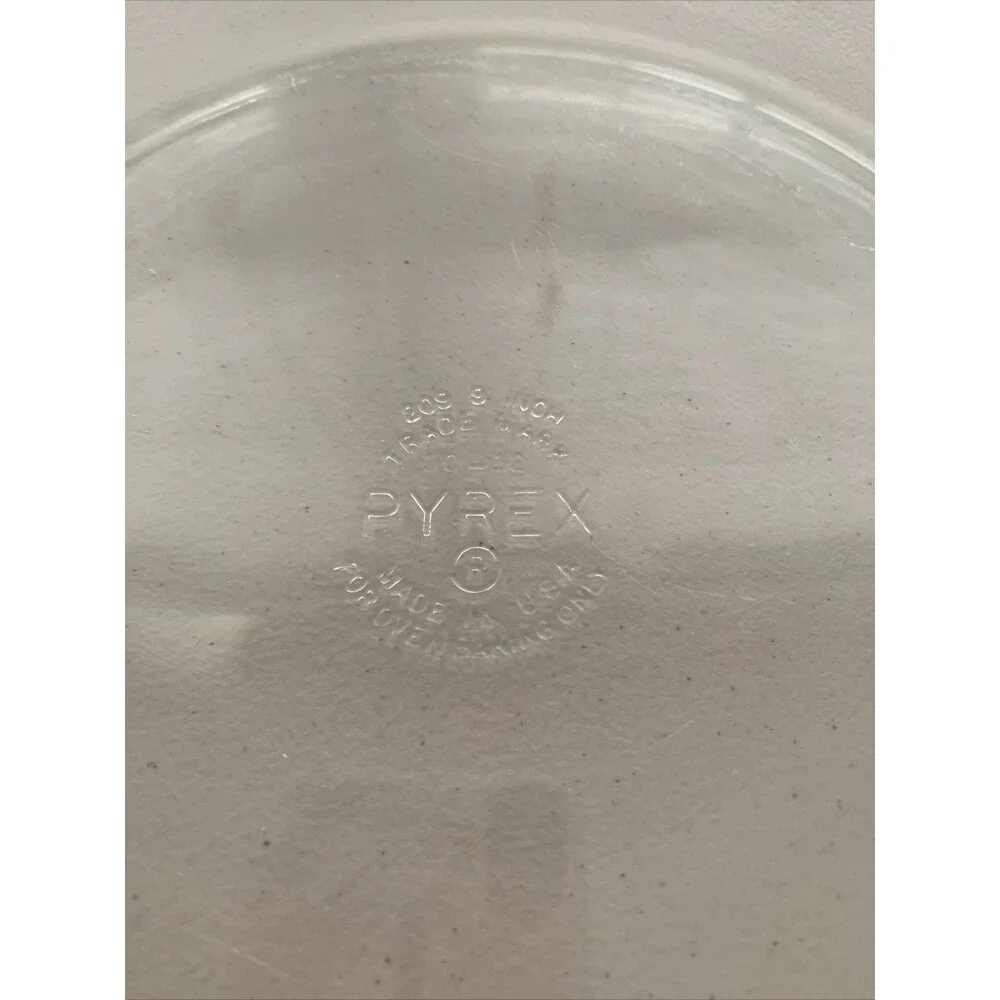 Vintage Pyrex 9 inch Pie Plate 209 *RARE*